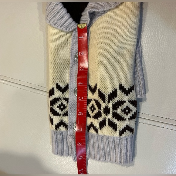 Dog Sweater - Picture 4 of 6